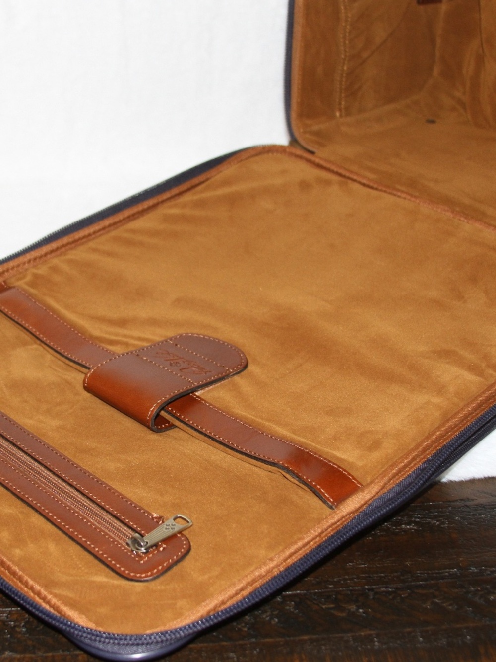 RARE! Patricia Nash 22" Spinner Vettore Trolley Carry On Luggage Suitcase - Picture 6 of 8